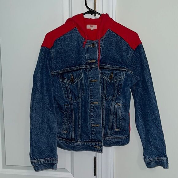 Levi's Hybrid Red Hooded Hoodie Denim Jeans Original Trucker Stud Coat Jacket XS - Picture 1 of 4
